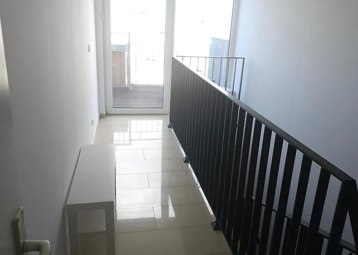 Coming - Penthouse * Vienna