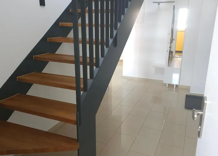 Coming - Penthouse Apartment *